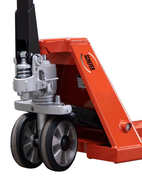 Detailansicht eines Hubwagens mit Scheefer Logo.