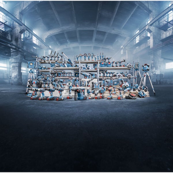 Schweißstromdüse mit mehreren Löchern