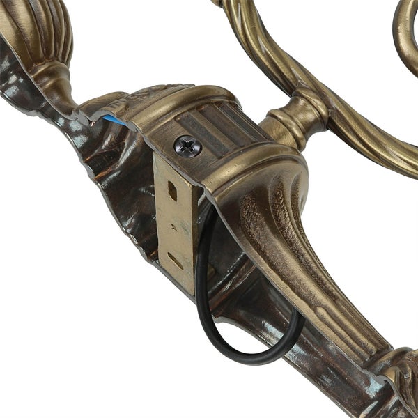 Detailansicht einer Wandleuchte aus Metall