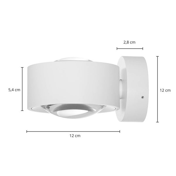 Wandleuchte mit Abmessungen: Gesamthöhe 12 Zentimeter, Breite 12 Zentimeter, Tiefe 2,8 Zentimeter und Lampenkopfhöhe 5,4 Zentimeter.