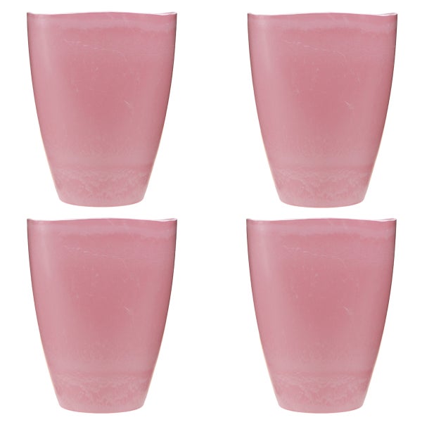 Vier Pflanztöpfe aus Kunststoff