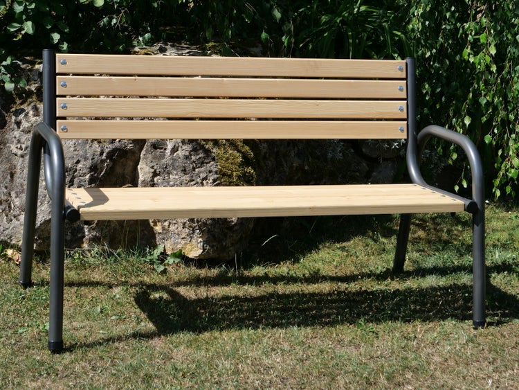 Sungörl Gartenbank Bayreuth Wetterfeste Holzbank mit Stahlgestell 147x69x86cm Parkbank Gartenmöbel
