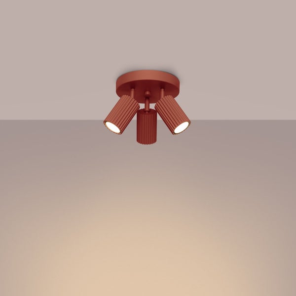 Deckenleuchte mit drei Strahlern