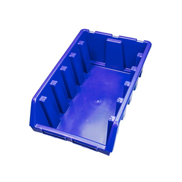 Nahaufnahme von roten und gelben Zwiebeln mit Blumendekoration