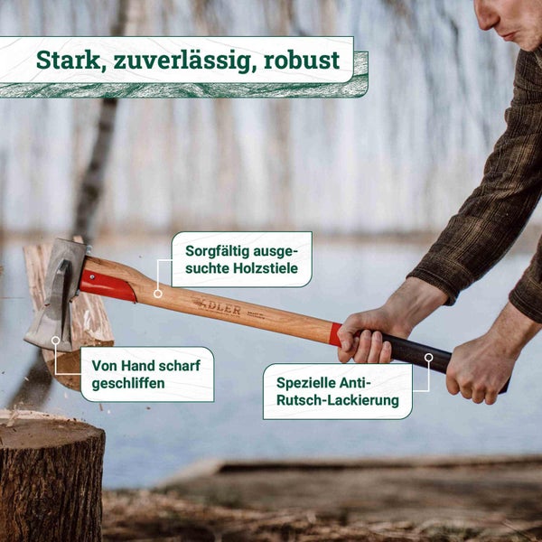 Eine Person spaltet Holz mit einer handgeschliffenen Adler Spaltaxt mit Holzstiel und rutschfestem Griff.