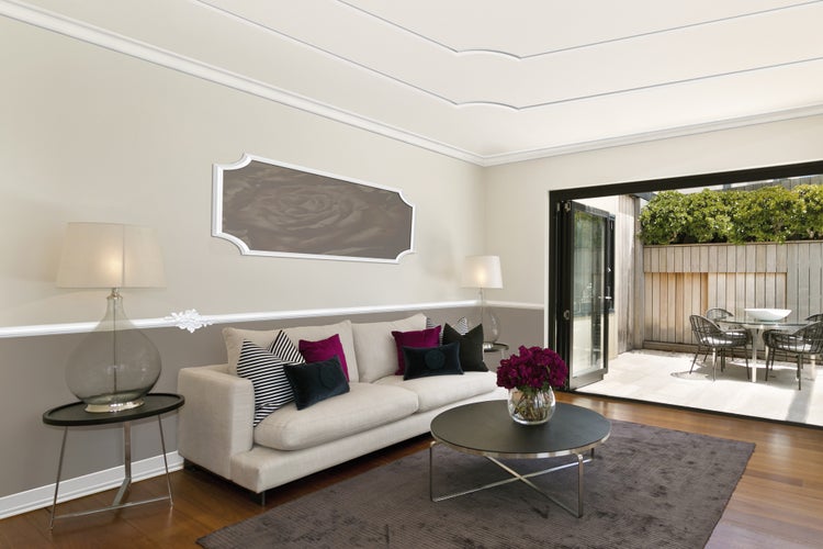Zierleiste M 100 (70 x 70 mm), Länge 2m, LED fähig
