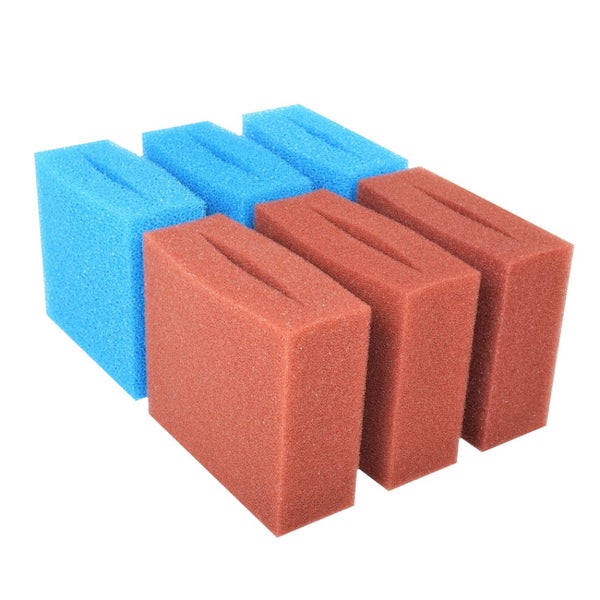 Sechsteiliges Set Ersatzfilterschwämme aus Schaumstoff in Blau und Braun für Teichfilter oder Aquarienfilter.