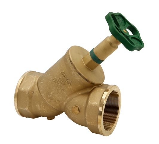 Schrägsitzventil aus Messing mit beidseitigem Innengewinde und grünem Handrad.