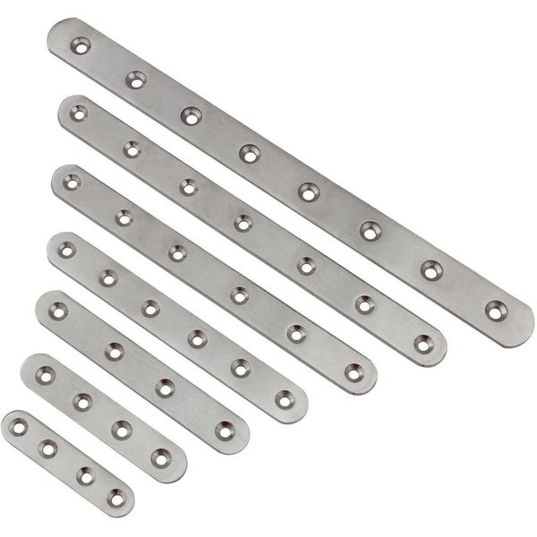 Set mit sieben Flachverbindern aus Metall in verschiedenen Längen mit versenkten Schraublöchern für stabile Holzverbindungen.