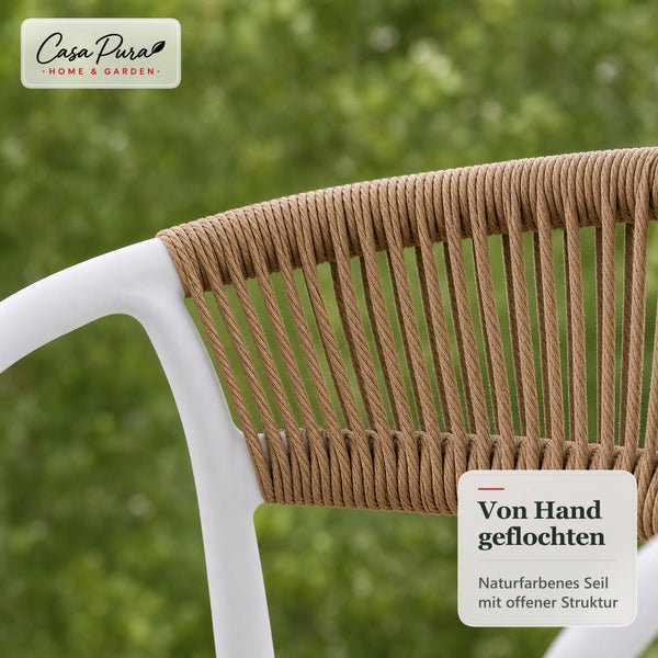 Detailansicht einer handgeflochtenen Rückenlehne eines Gartenstuhls mit Seilbespannung und Casa Pura Logo