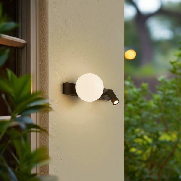 Lindby LED Wandleuchte außen Larcie mit Bewegungsmelder (spritzwassergeschützt (Modern) in Schwarz aus Aluminium (2 flammig, ) - Außenwandleuchten Wandlampe Led Außenlampe Outdoor für