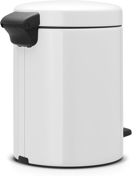 Brabantia Klassischer Tretmülleimer Mit Soft Verschluss 5 Liter HxBxT 30,2 x 26,3 x 21,7 cm Metall Weiß