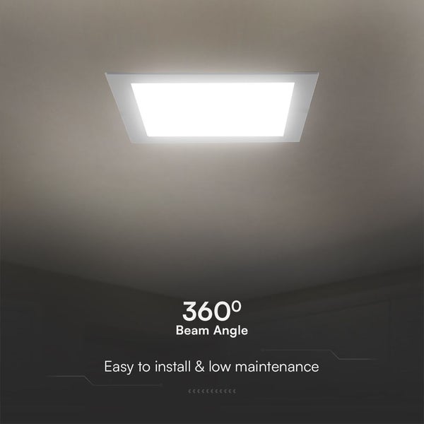 Quadratische Deckenleuchte mit 360 Grad Abstrahlwinkel