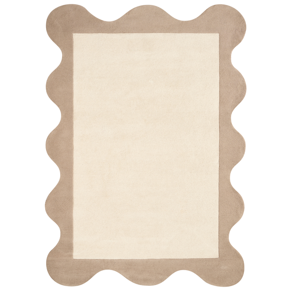 Teppich mit gewelltem Rand, rechteckiges Innenfeld, Farbe Creme und Beige.