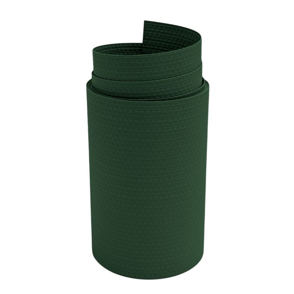 Dunkelgrüne Rasenkante auf Rolle