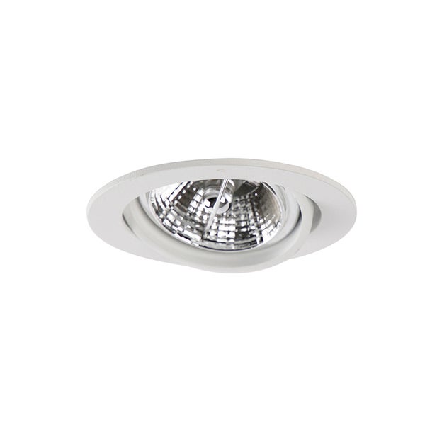 Runder Einbaustrahler in Weiß mit schwenkbarem, silberfarbenem Reflektor.