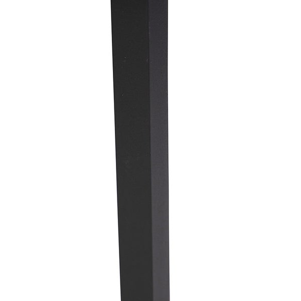 Detailansicht eines schwarzen Vierkantprofils aus Metall mit matter Oberfläche.