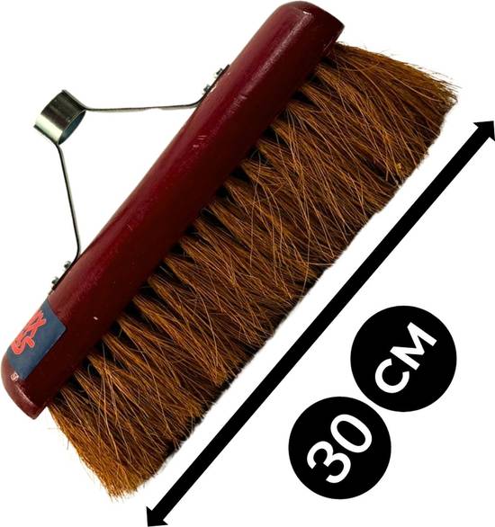 30 Zentimeter lange Bürste mit Holzgriff und Borsten