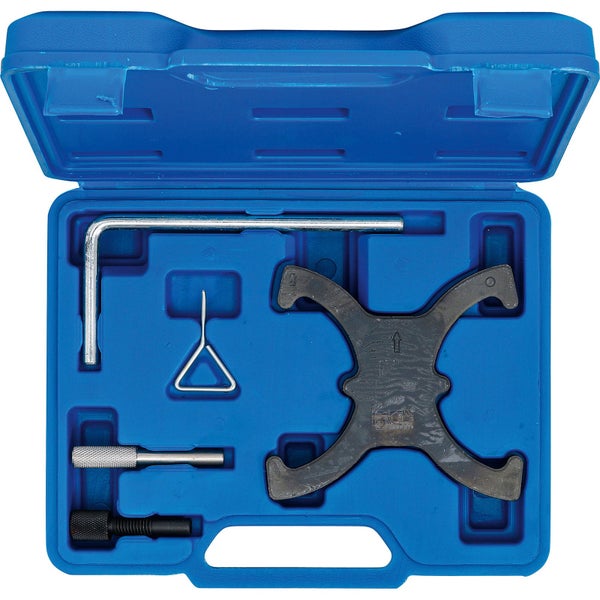 Werkzeugsatz zur Motorreparatur in blauem Koffer