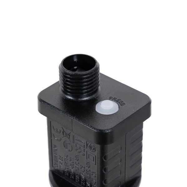 Schwarzer Transformator für Lichterketten mit Modus-Taste und Schraubanschluss.