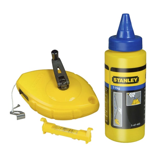 Dreiteiliges Set aus runden, geflochtenen Aufbewahrungskörben aus Naturmaterial mit Griffen und hellen Streifen.