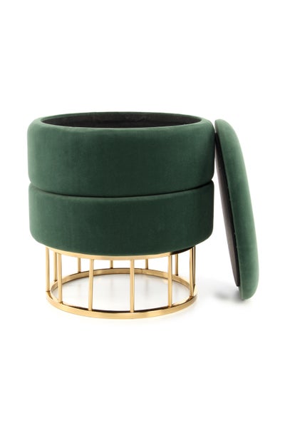 Detailaufnahme eines Heizkörpers mit horizontalen Heizrohren