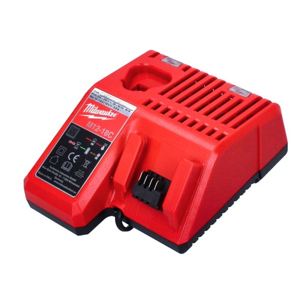 Milwaukee Akku-Schnellladegerät M12-18C für 12 Volt und 18 Volt Lithium-Ionen-Akkus.