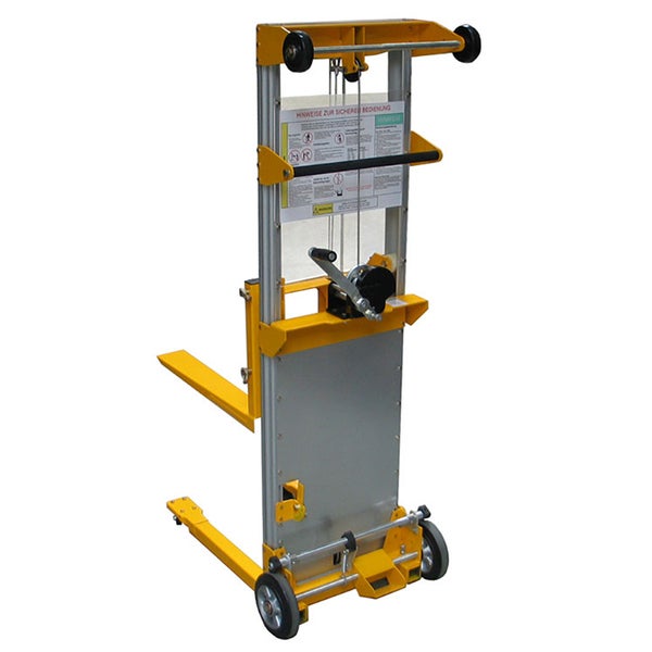 Materiallift mit Handkurbel und Rädern