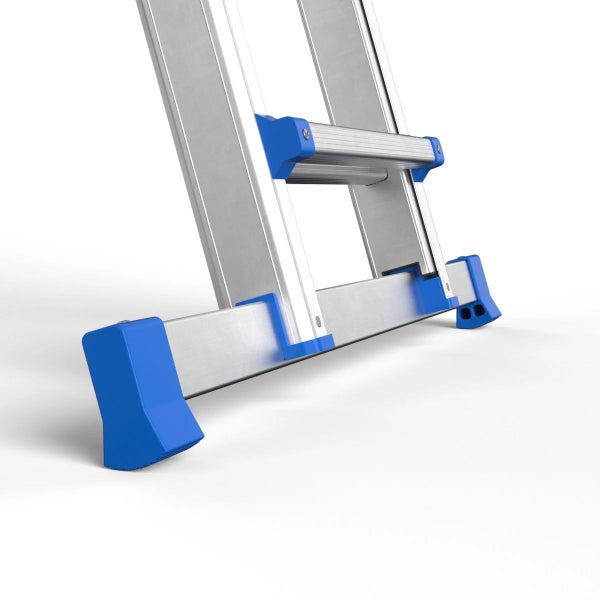 Detailansicht einer Aluminiumleiter mit blauen Sicherheitsfüßen