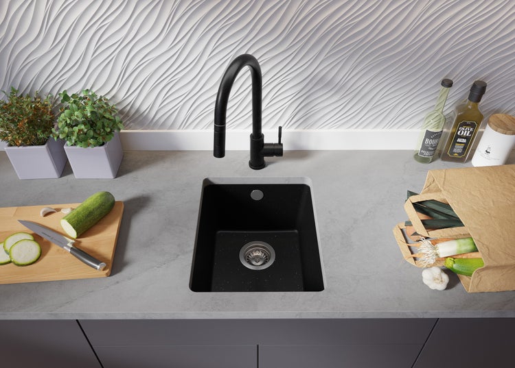 PRIMAGRAN Unterbauspüle Granit Schwarz Metallic 36x44cm, Spülbecken 1 Becken + Küchenarmatur 32x20cm + Ablauf-Set, Granitspüle ab 40er Unterschrank - Venedig Easy
