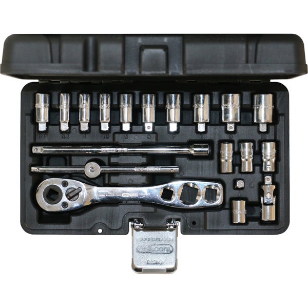 Steckschlüsselsatz mit Ratsche und Nüssen im Koffer