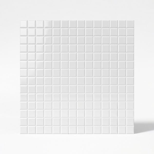 Quadratische Mosaikfliese mit glatter Oberfläche für Wandverkleidungen im Innenbereich.