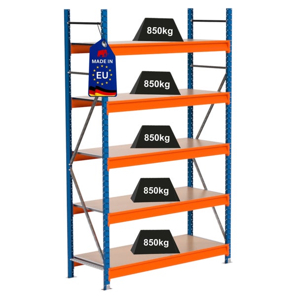 Metallregal mit fünf Ebenen und einer Traglast von 850 kg pro Ebene sowie einem Anhänger mit dem Hinweis Made in EU