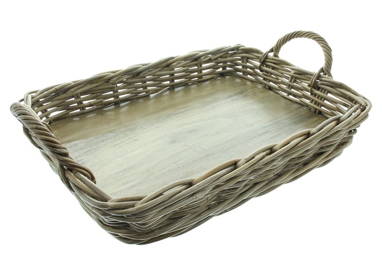 Rechteckiges Tablett aus Weidengeflecht mit Holzboden und zwei Griffen.
