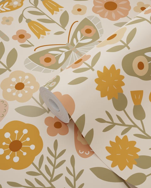Tapetenrolle mit Blumen- und Schmetterlingsmuster