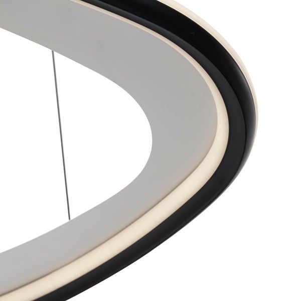 Detailaufnahme einer runden LED-Deckenleuchte mit schwarzem Rand