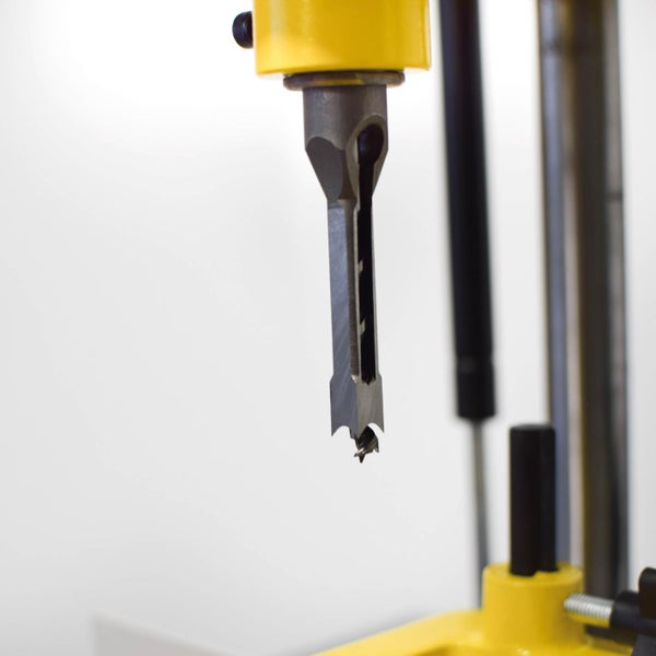 Bohrmaschine mit Vierkantbohrer