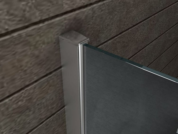 Detailaufnahme einer Duschkabine mit Glaselement und silberfarbenem Rahmen