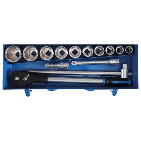 Steckschlüssel-Satz im Werkzeugkasten