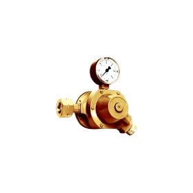 Druckminderer aus Messing mit Manometer zur Regelung des Gasdrucks
