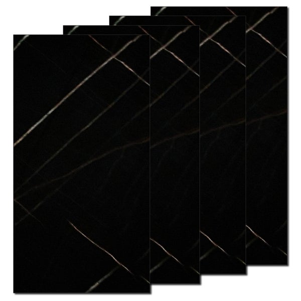 Fliesen in Schwarz mit Marmoroptik