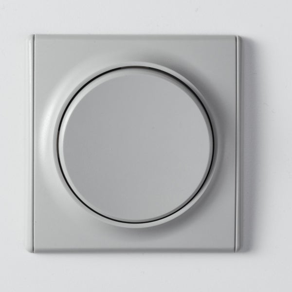 Quadratischer Drehdimmer Einsatz für Unterputzmontage mit rundem Bedienknopf