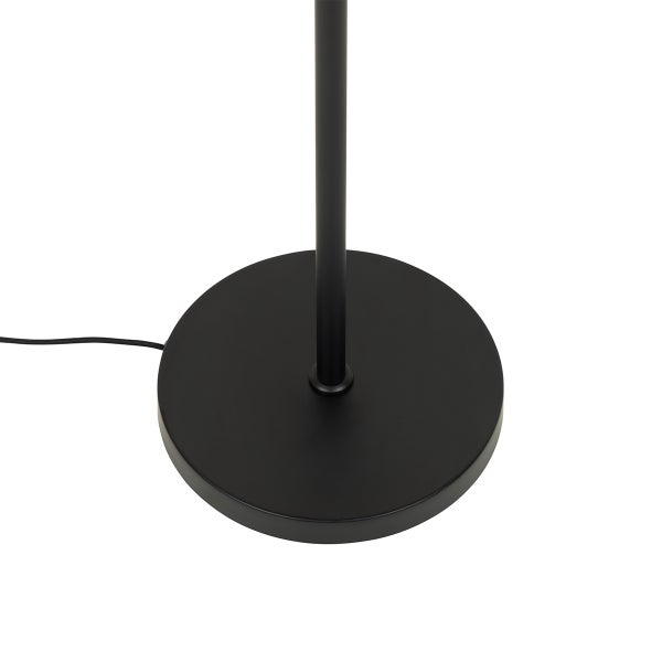 Textiler Lampenschirm mit goldener Halterung für Innenräume