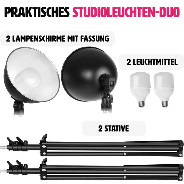 Studioleuchten-Set bestehend aus zwei Reflektorschirmen mit Fassung, zwei Leuchtmitteln und zwei schwarzen Stativen.