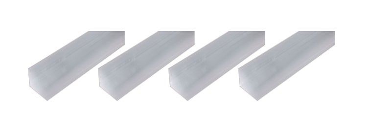 Vier U-Profile aus Aluminium für den Innenausbau und zur Befestigung von Plattenmaterial.
