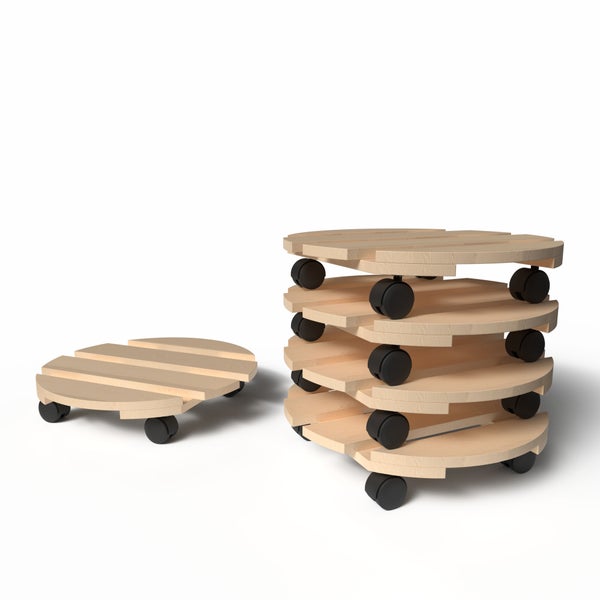 Mehrere runde Pflanzenroller aus Holz mit Rollen