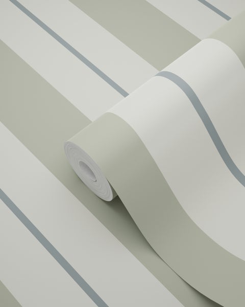 Gestreifte Vliestapete mit unterschiedlich breiten Streifen.