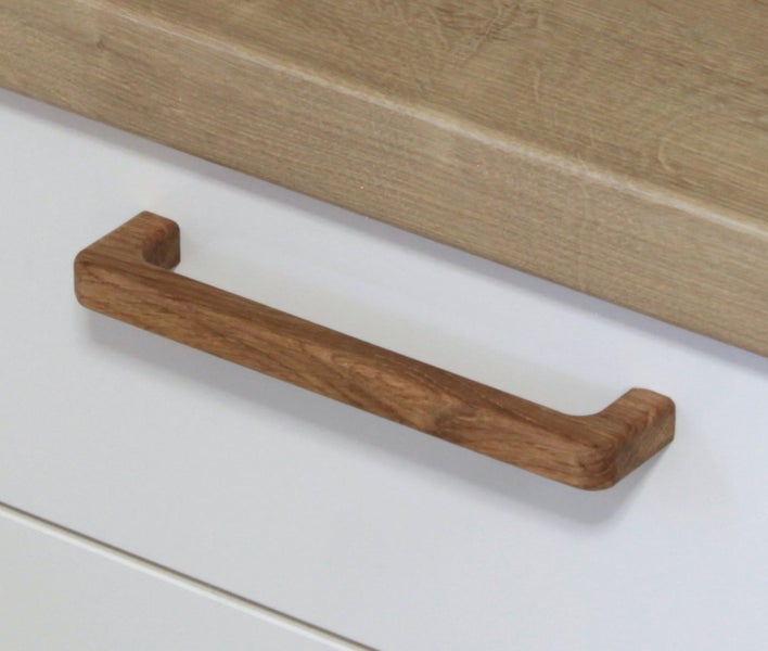 Holzgriff an einer Schublade