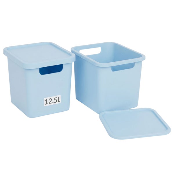 Zwei quadratische Aufbewahrungsboxen aus Kunststoff mit Deckel und Tragegriffen, Volumen 12,5 Liter pro Box