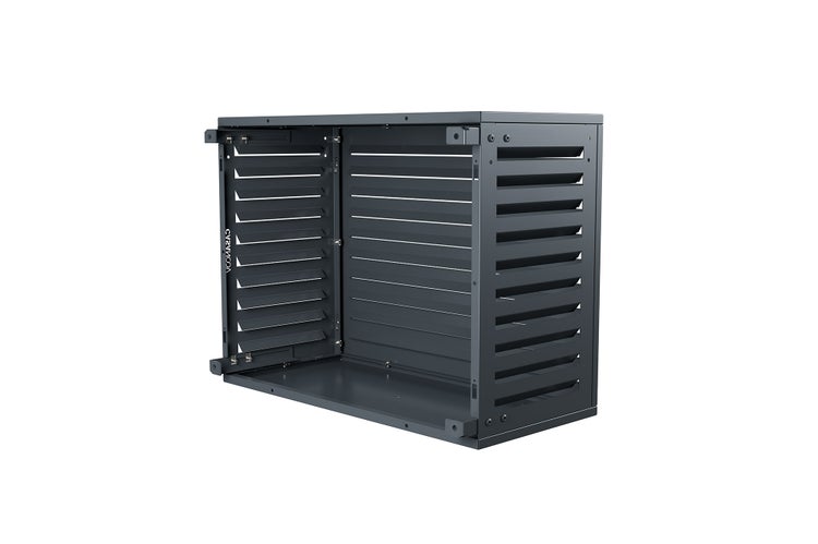 Mülltonnenbox aus Metall mit Lamellenstruktur